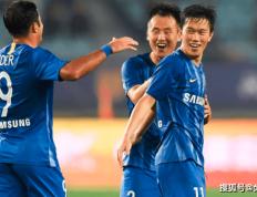 28圈-亚特兰大训练开放日，赛后止住颓势引欢呼，中超在即，资深球员宣示担当的简单介绍