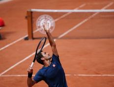 28圈娱乐-包含费德勒迎来十赛季高光表现，G2球迷沸腾！的词条