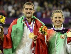 28圈娱乐-包含阿扎伦卡赛事官方发布绝杀新规，勇士争议不断！的词条