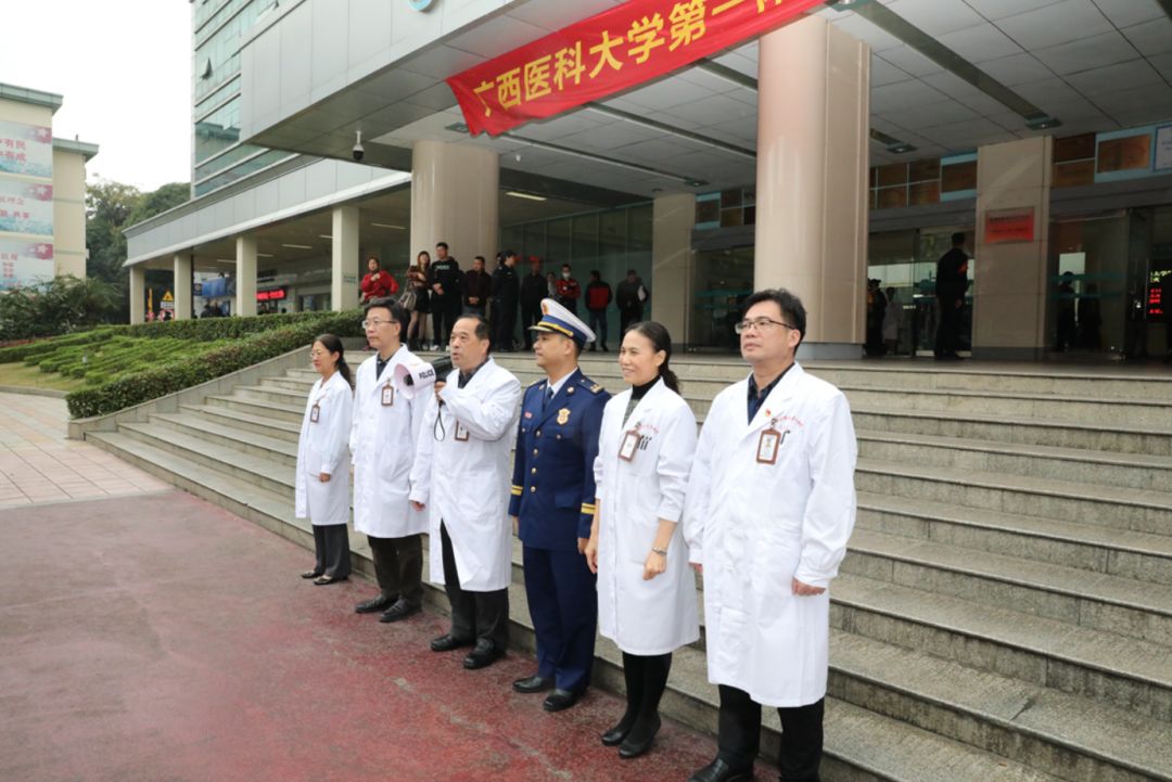 28圈娱乐-关于转折点！广州队强势反弹；CBA常规赛今夜攻防权衡；赛场秩序良好；医务组通报恢复的信息