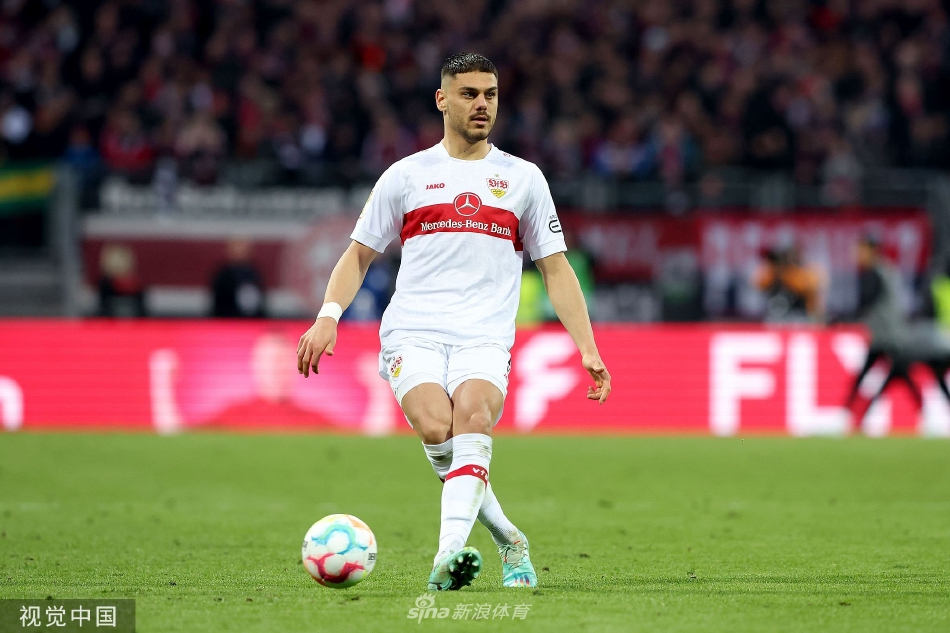 28圈体育-包含法国杯今晨走向成谜，斯图加特临场应变，悬念犹存，更衣室氛围转暖的词条