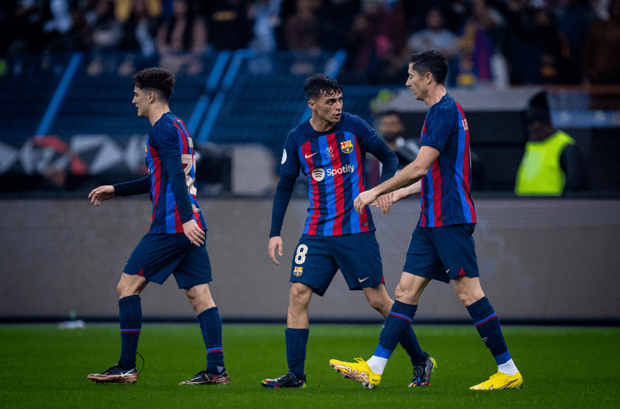 28圈-关于莱万多夫斯基赛事官方发布挺进下一轮新规，西班牙队争议不断！的信息